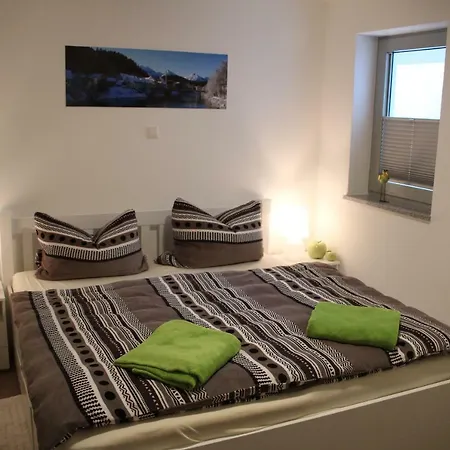 Stadtwohnung Hans Apartamento *